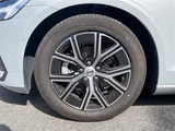 2024 Volvo V60 V60 B4 Sedan for sale, Japanese used car export - photo 3 of 24 | GULJI TRADERS