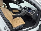 2025 Volvo V60 B5 AWD Sedan for sale, Japanese used car export - photo 19 of 43 | GULJI TRADERS