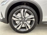 2025 Volvo V60 B5 AWD Sedan for sale, Japanese used car export - photo 36 of 43 | GULJI TRADERS