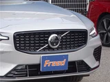 2025 Volvo V60 4WD Sedan for sale, Japanese used car export - photo 41 of 56 | GULJI TRADERS
