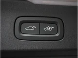 2025 Volvo V60 T6 AWD Hybrid Sedan for sale, Japanese used car export - photo 18 of 76 | GULJI TRADERS