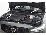 2025 Volvo V60 T6 AWD Hybrid Sedan for sale, Japanese used car export - photo 12 of 56 | GULJI TRADERS