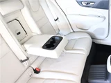 2025 Volvo V60 Ultra T6 AWD Plug-in hybrid Sedan for sale, Japanese used car export - photo 49 of 52 | GULJI TRADERS