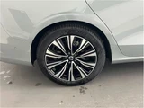 2025 Volvo V60 B4 Sedan for sale, Japanese used car export - photo 8 of 17 | GULJI TRADERS