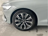 2025 Volvo V60 B4 Sedan for sale, Japanese used car export - photo 11 of 17 | GULJI TRADERS