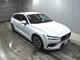 2025 Volvo V60 B4 Sedan for sale, Japanese used car export - photo 1 of 5 | GULJI TRADERS