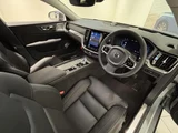 2025 Volvo V60 B4 Sedan for sale, Japanese used car export - photo 2 of 9 | GULJI TRADERS