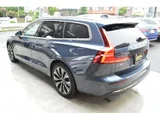 2025 Volvo V60 B4 Sedan for sale, Japanese used car export - photo 6 of 9 | GULJI TRADERS