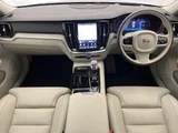 2025 Volvo V60 T6 AWD Sedan for sale, Japanese used car export - photo 2 of 9 | GULJI TRADERS