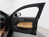 2026 Volvo V60 B4 Sedan for sale, Japanese used car export - photo 6 of 9 | GULJI TRADERS