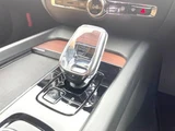 2026 Volvo V60 B4 Sedan for sale, Japanese used car export - photo 6 of 9 | GULJI TRADERS