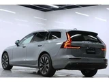 2026 Volvo V60 B4 Sedan for sale, Japanese used car export - photo 6 of 9 | GULJI TRADERS