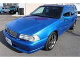 1999 Volvo V70 R AWD 4WD Sedan for sale, Japanese used car export - photo 2 of 21 | GULJI TRADERS