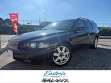2003 Volvo V70 T-5 Sport Sedan for sale, Japanese used car export - photo 1 of 39 | GULJI TRADERS