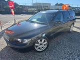 2003 Volvo V70 T-5 Sport Sedan for sale, Japanese used car export - photo 6 of 39 | GULJI TRADERS