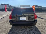 2003 Volvo V70 T-5 Sport Sedan for sale, Japanese used car export - photo 8 of 39 | GULJI TRADERS
