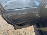 2003 Volvo V70 T-5 Sport Sedan for sale, Japanese used car export - photo 31 of 39 | GULJI TRADERS