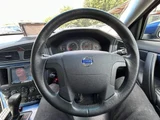 2005 Volvo V70 Sedan for sale, Japanese used car export - photo 7 of 9 | GULJI TRADERS