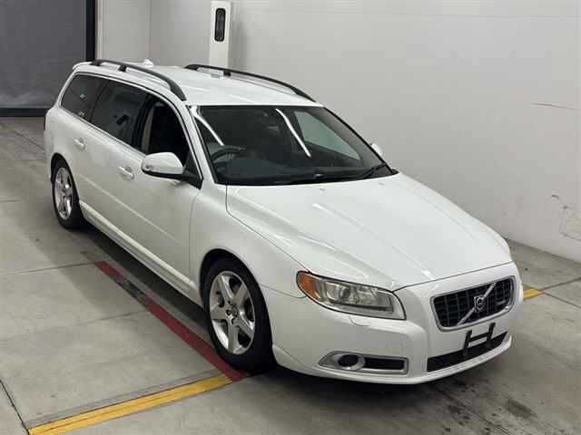 2007 Volvo V70 Sedan for sale, Japanese used car export | GULJI TRADERS