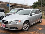 2011 Volvo V70 2.5T LE Sedan for sale, Japanese used car export - photo 1 of 9 | GULJI TRADERS