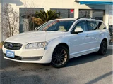 2015 Volvo V70 T4 Sedan for sale, Japanese used car export - photo 2 of 46 | GULJI TRADERS