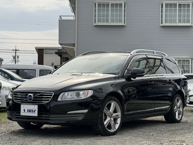 2016 Volvo V70 T5 - photo 1 2016 Volvo V70 T5 Sedan for sale, Japanese used car export - photo 1 of 75 | GULJI TRADERS