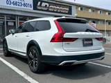 2017 Volvo V90 T5 AWD 4WD Sedan for sale, Japanese used car export - photo 15 of 56 | GULJI TRADERS