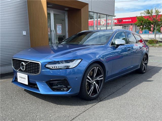 2017 Volvo V90 T6 AWD Sedan for sale, Japanese used car export - photo 1 of 30 | GULJI TRADERS