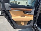 2017 Volvo V90 T6 AWD Sedan for sale, Japanese used car export - photo 17 of 30 | GULJI TRADERS
