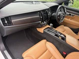 2017 Volvo V90 T5 AWD 4WD Sedan for sale, Japanese used car export - photo 29 of 60 | GULJI TRADERS