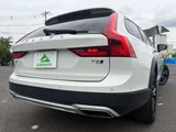 2017 Volvo V90 T5 AWD 4WD Sedan for sale, Japanese used car export - photo 45 of 60 | GULJI TRADERS