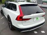 2017 Volvo V90 T5 AWD 4WD Sedan for sale, Japanese used car export - photo 52 of 60 | GULJI TRADERS