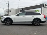 2017 Volvo V90 T5 AWD 4WD Sedan for sale, Japanese used car export - photo 53 of 60 | GULJI TRADERS