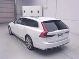 2017 Volvo V90 V90 4WD Sedan for sale, Japanese used car export - photo 2 of 11 | GULJI TRADERS