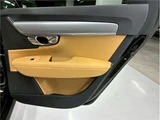 2018 Volvo V90 T5 Sedan for sale, Japanese used car export - photo 47 of 72 | GULJI TRADERS