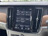 2018 Volvo V90 V90 D4 4WD Sedan for sale, Japanese used car export - photo 10 of 23 | GULJI TRADERS