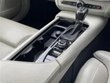 2018 Volvo V90 V90 D4 4WD Sedan for sale, Japanese used car export - photo 16 of 23 | GULJI TRADERS