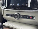 2018 Volvo V90 V90 D4 4WD Sedan for sale, Japanese used car export - photo 19 of 23 | GULJI TRADERS