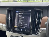 2018 Volvo V90 V90 D4 4WD Sedan for sale, Japanese used car export - photo 20 of 23 | GULJI TRADERS