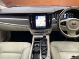 2018 Volvo V90 V90 D4 4WD Sedan for sale, Japanese used car export - photo 3 of 22 | GULJI TRADERS