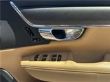 2019 Volvo V90 D4 AWD Sedan for sale, Japanese used car export - photo 17 of 26 | GULJI TRADERS