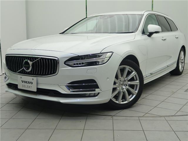 2019 Volvo V90 D4 Sedan for sale, Japanese used car export - photo 1 of 30 | GULJI TRADERS