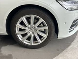 2019 Volvo V90 D4 Sedan for sale, Japanese used car export - photo 16 of 17 | GULJI TRADERS