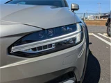 2019 Volvo V90 D4 AWD Sedan for sale, Japanese used car export - photo 11 of 78 | GULJI TRADERS