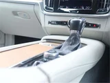 2019 Volvo V90 D4 Sedan for sale, Japanese used car export - photo 29 of 50 | GULJI TRADERS