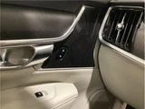 2020 Volvo V90 4WD Sedan for sale, Japanese used car export - photo 40 of 55 | GULJI TRADERS
