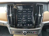 2020 Volvo V90 V90 Sedan for sale, Japanese used car export - photo 8 of 20 | GULJI TRADERS