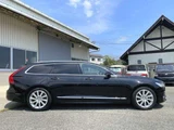 2020 Volvo V90 V90 Sedan for sale, Japanese used car export - photo 17 of 20 | GULJI TRADERS