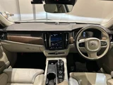 2021 Volvo V90 V90 B6 AWD 4WD Sedan for sale, Japanese used car export - photo 3 of 24 | GULJI TRADERS