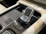 2021 Volvo V90 V90 B6 AWD 4WD Sedan for sale, Japanese used car export - photo 21 of 24 | GULJI TRADERS